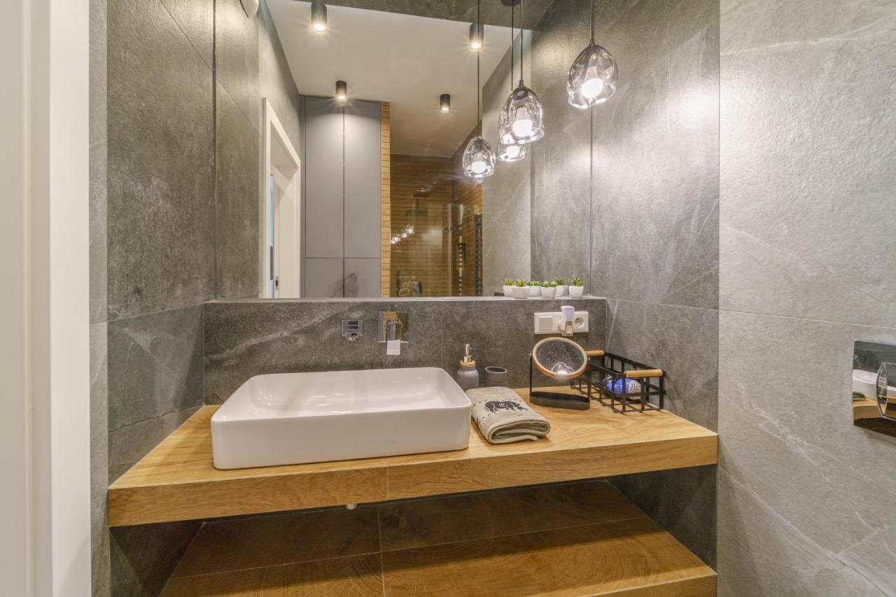 Bright And Charming- Golden Apartments- City Center&S18 Varsovia Exterior foto