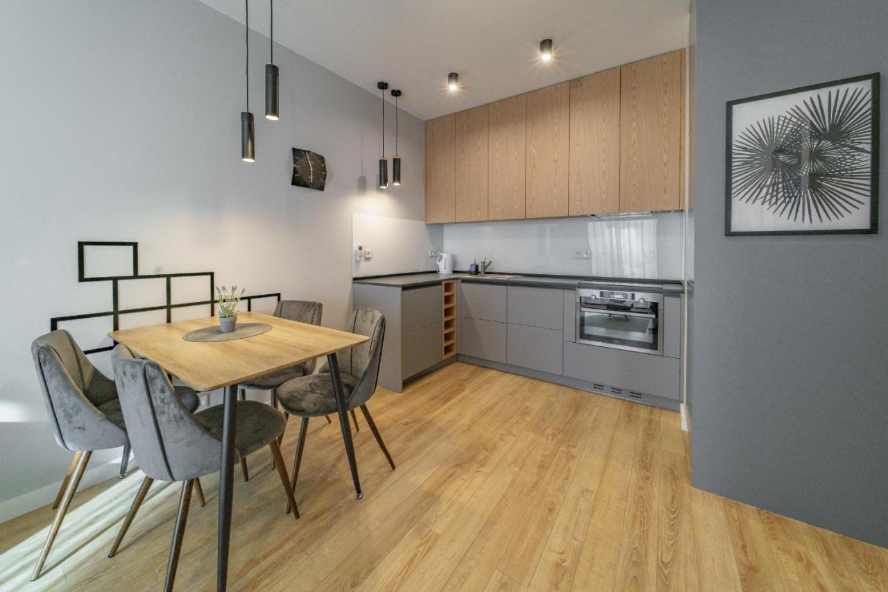 Bright And Charming- Golden Apartments- City Center&S18 Varsovia Exterior foto