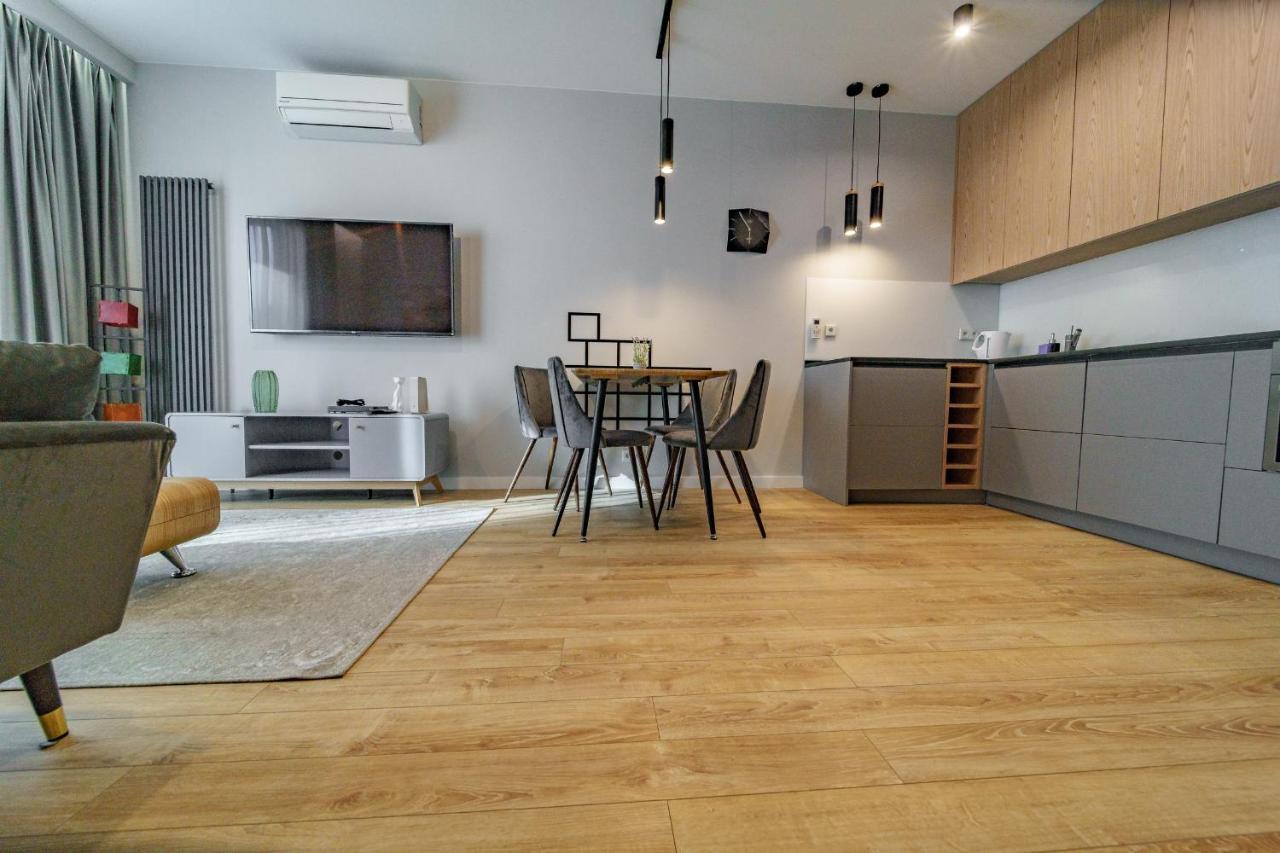 Bright And Charming- Golden Apartments- City Center&S18 Varsovia Exterior foto